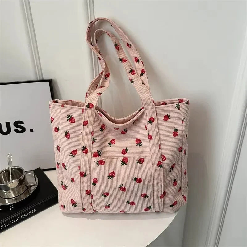Bolso de pana con fresas, bolso de playa, bolso de hombro