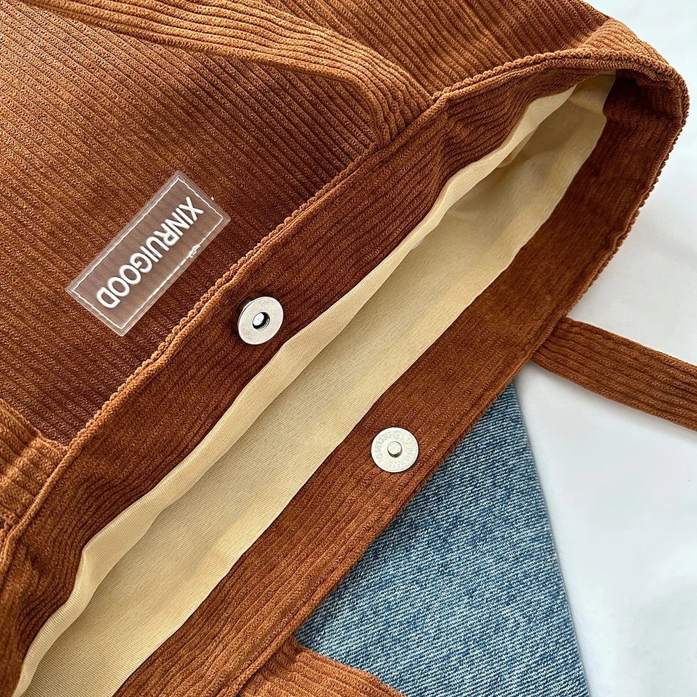 Bolso de hombro con gran espacio