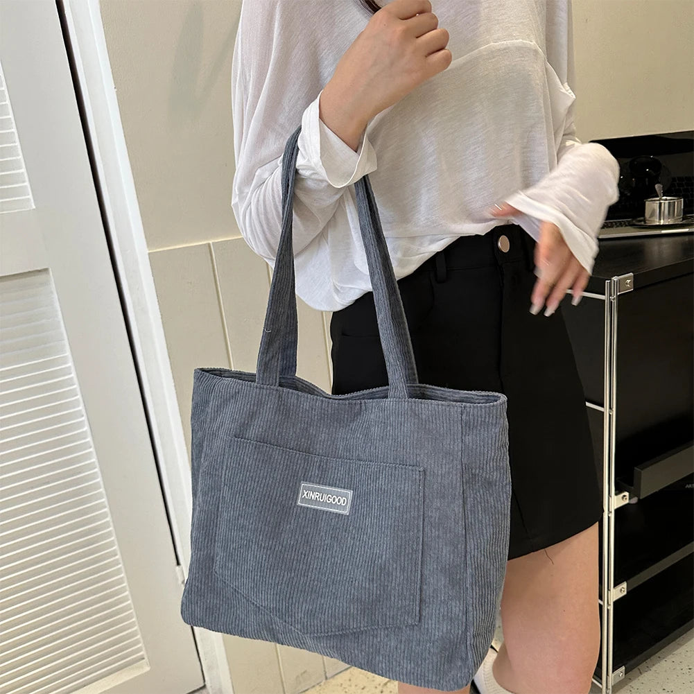 Bolso de hombro con gran espacio