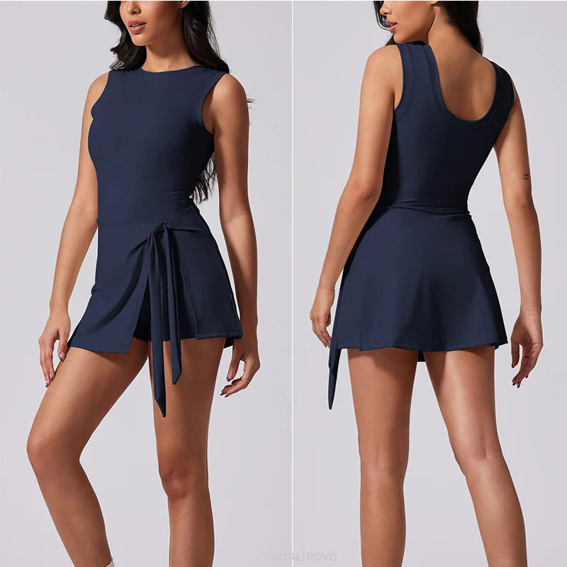 Vestido de tenis VITALINOVO para mujer con shorts incorporados