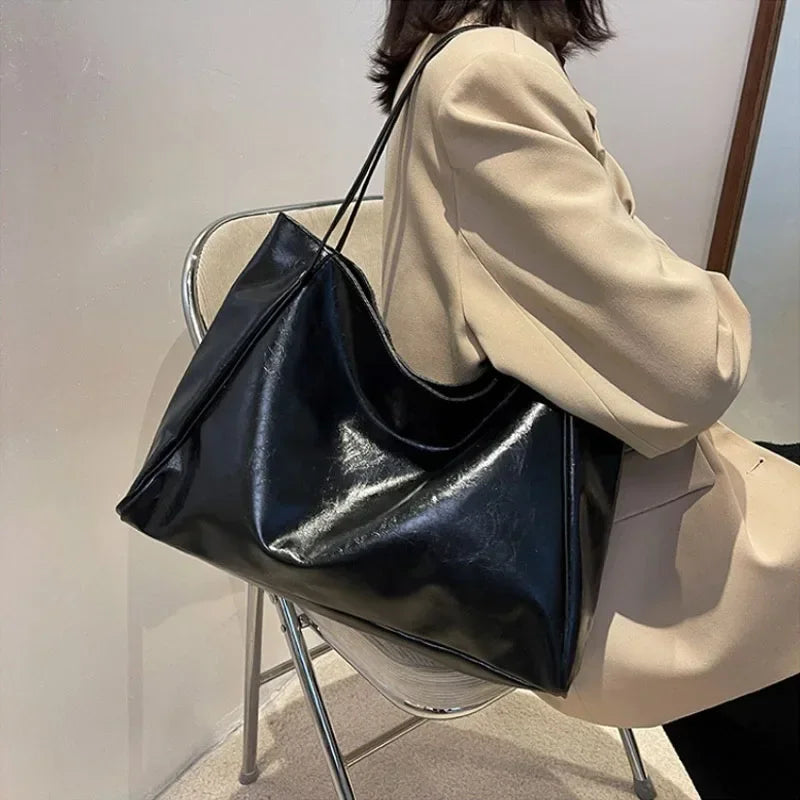 Bolso de mujer tipo tote de moda